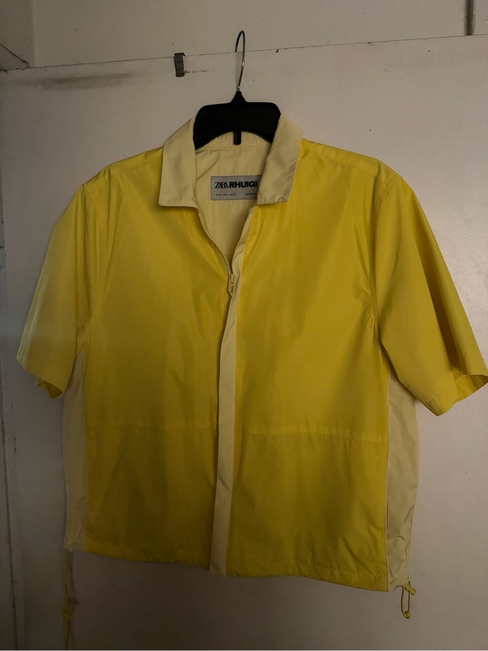 Zara Yellow Short-Sleeve Windbreaker Jacket